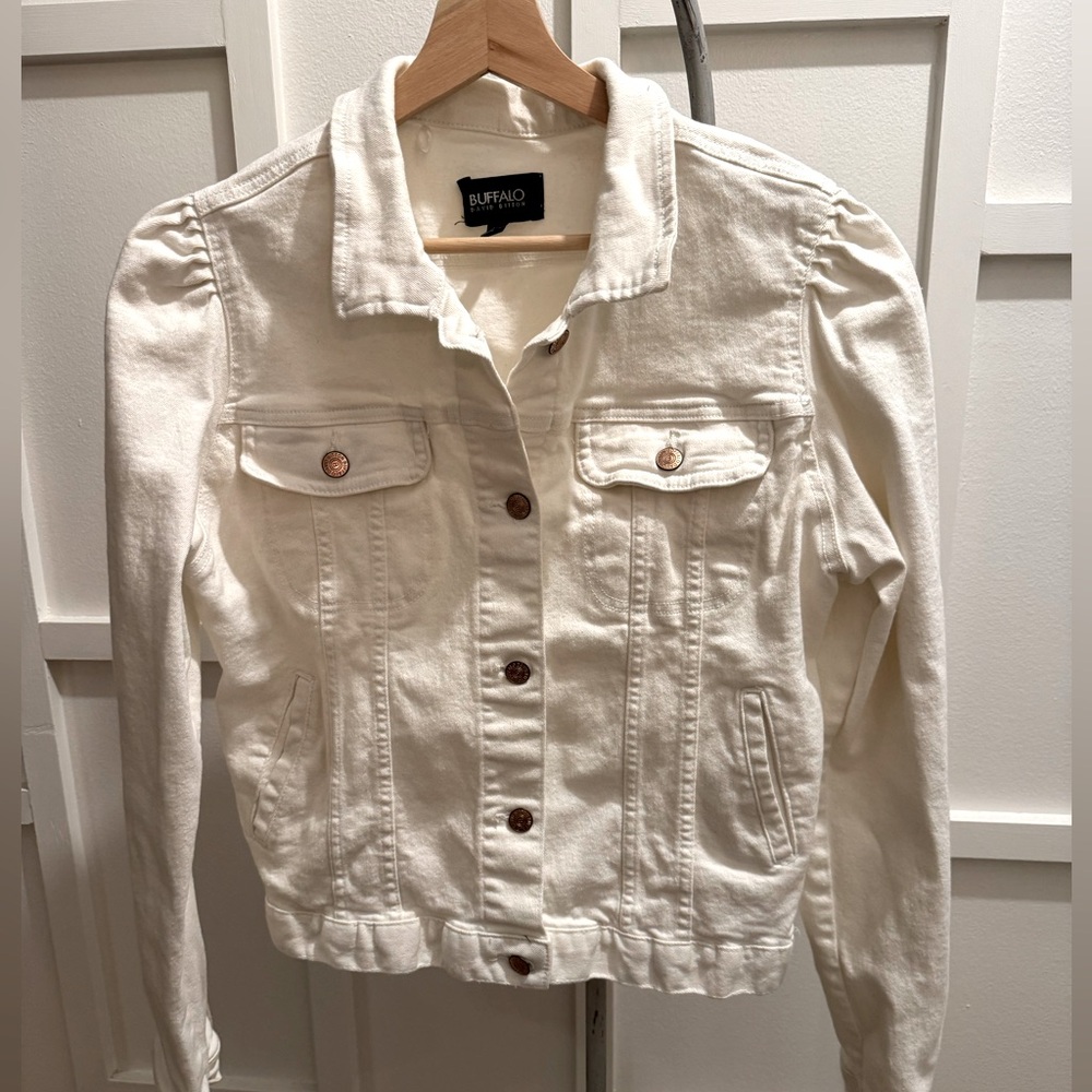 Buffalo by David Bitton White Denim Jacket Sz. Lg